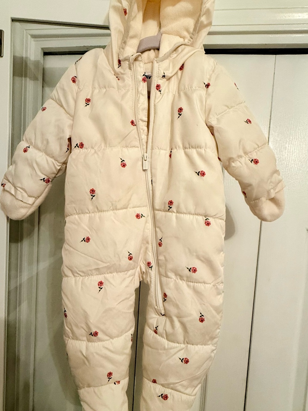 Old Navy Cream Quilted Footed Baby One-Piece with Red Rose Embroidery